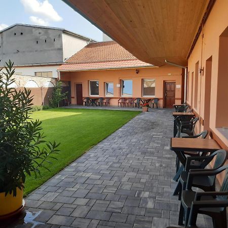 Apartman Fortuna Штурово Экстерьер фото
